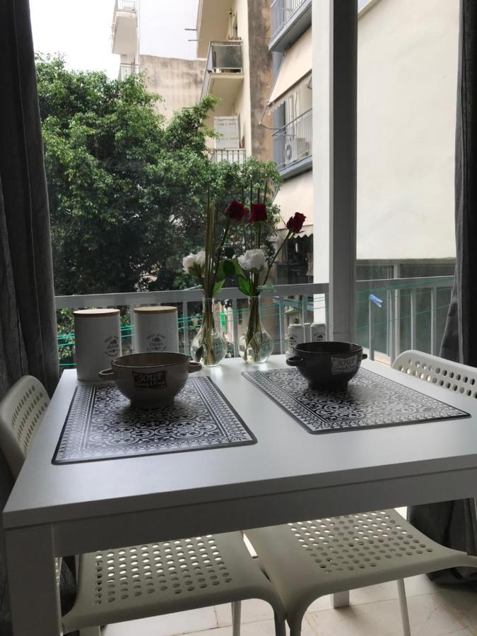 Appartamento Pantheon Kalamata Esterno foto